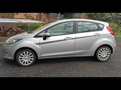 Usata Ford Fiesta 68 CV (50 kW) 2009 Grigio Utilitaria