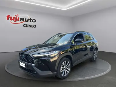 Usata Toyota Corolla Cross Trend 140 CV (102 kW) 2023 Black met SUV