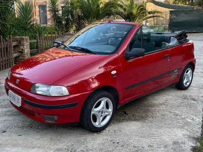 usata Fiat Punto Cabriolet Punto 1.2L 60cv (neopatentati)