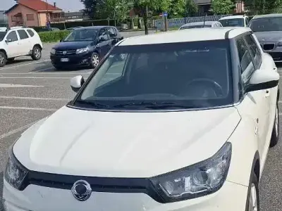 Usata SsangYong Tivoli 115 CV (84 kW) 2018 Bianco SUV