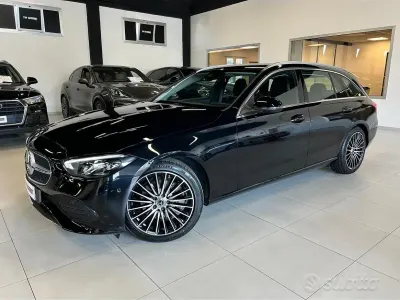 Usata Mercedes C220 200 CV (147 kW) 2023 Nero Station wagon