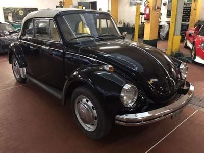 Usata VW Beetle Cabriolet 50 CV (36 kW) 1973 Nero con capotte bianca Cabrio
