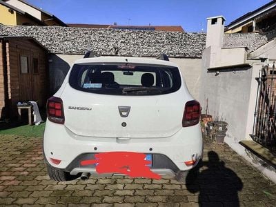 Usata Dacia Sandero Anniversary 101 CV (74 kW) 2020 Bianco SUV