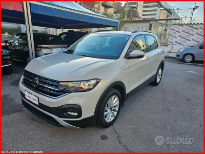 Usata VW T-Cross Advance 110 CV (80 kW) 2023 Nero SUV