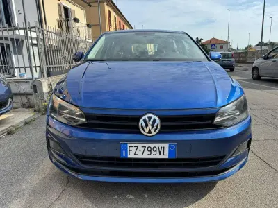 Usata VW Polo Comfortline 80 CV (58 kW) 2019 Blu Utilitaria