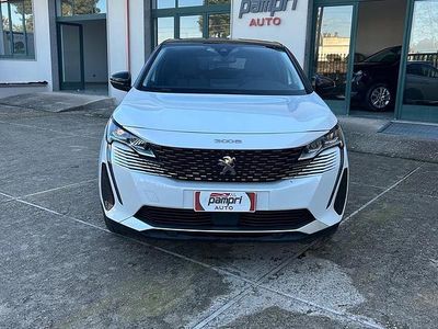 Begagnad Peugeot 3008 Allure 131 HK (96 kW) 2022 Vit SUV