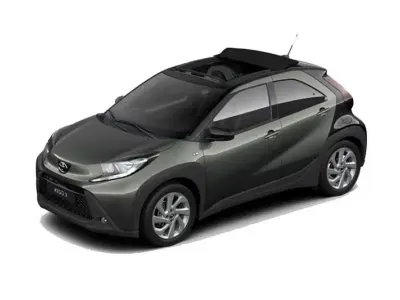Usata Toyota Aygo X Trend 72 CV (52 kW) 2023 Rosso SUV