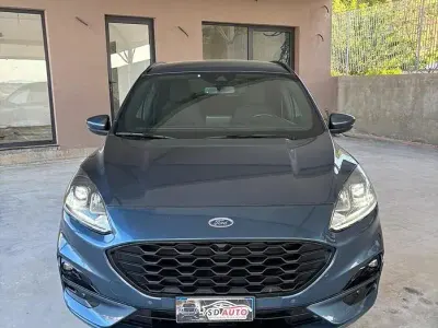 Usata Ford Kuga ST-Line X 120 CV (88 kW) 2021 Blu SUV