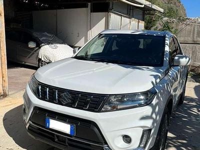 Usata 2022 Suzuki Vitara SUV | 19.300 € (Buon prezzo)
