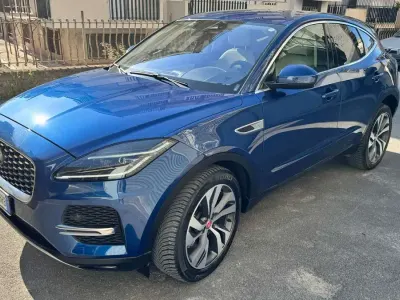 Usata Jaguar E-Pace 163 CV (119 kW) 2022 Blu/azzurro SUV