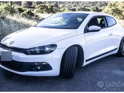 Usata VW Scirocco 122 CV (89 kW) 2009 Bianco Coupé