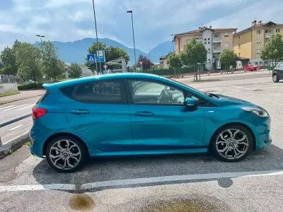 Usata Ford Fiesta ST-Line 86 CV (63 kW) 2018 Bluazzurro Utilitaria