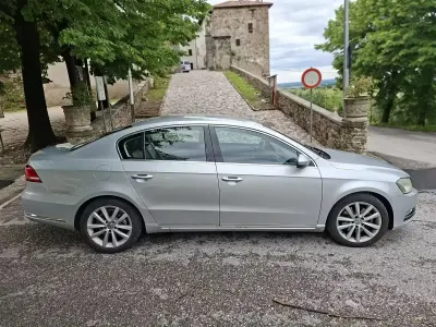 Begagnad VW Passat 105 HK (77 kW) 2014 Grå Sedan