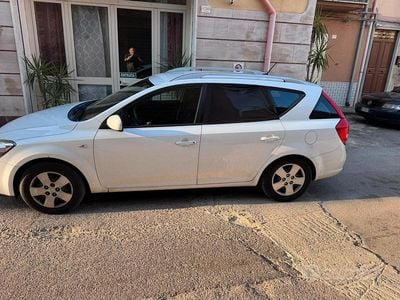Usata Kia Ceed 2010 Bianco Utilitaria