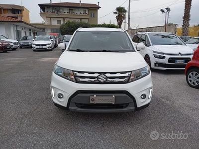 Usata Suzuki Vitara 119 CV (87 kW) 2017 Bianco SUV
