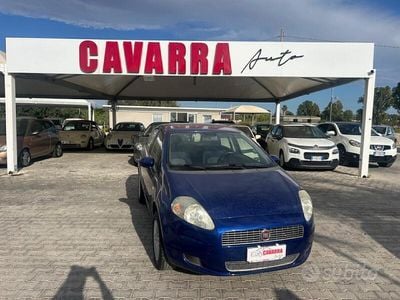Blu Usata 2009 Fiat Punto Classica Utilitaria | 3500 € (Cara)