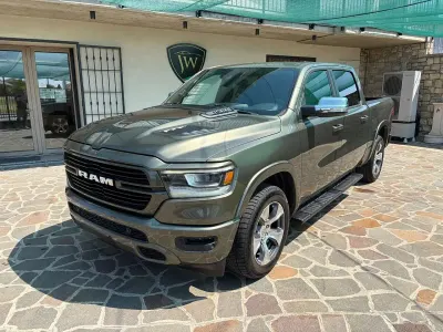 Usata Dodge Ram 394 CV (289 kW) 2021 Verde