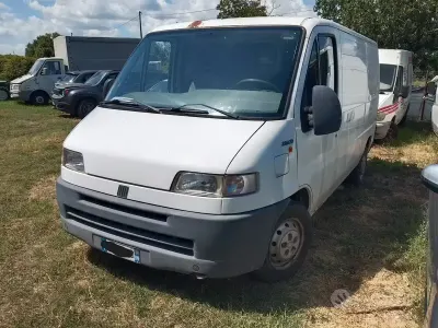 Usata Fiat Ducato 14 122 CV (89 kW) 2000 Bianco Furgone