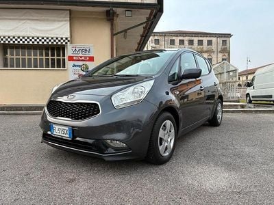 Usata Kia Venga Active 90 CV (66 kW) 2017 Grigio Utilitaria
