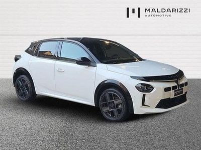 Nuova Lancia Ypsilon 101 CV (74 kW) 2025 Utilitaria