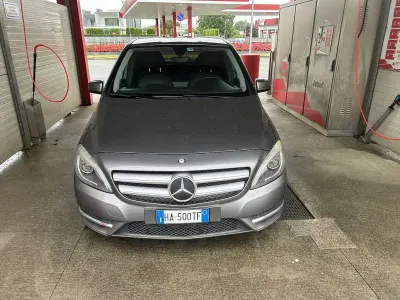 Usata Mercedes B200 Premium 136 CV (100 kW) 2013 Monovolume
