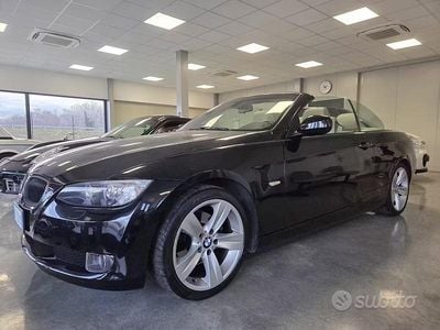 Usata BMW 320 2009 Nero Cabrio