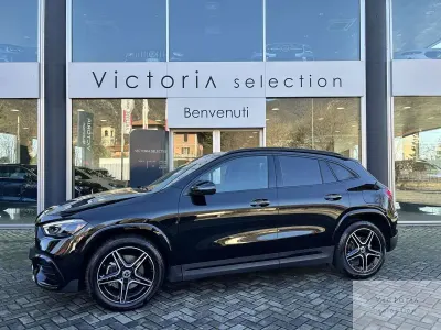 Usata Mercedes GLA200 AMG Line Premium 150 CV (110 kW) 2025 Nero SUV