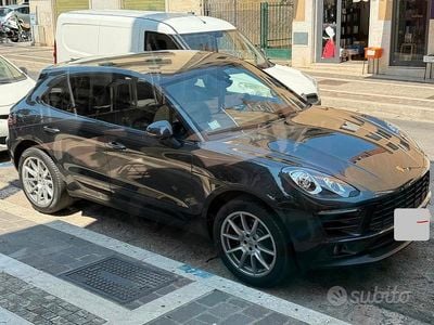 Usata Porsche Macan 252 CV (185 kW) 2016 Nero SUV