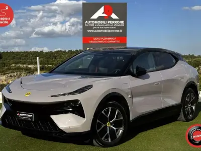 Usata Lotus Eletre 139 kW (190 CV) 2024 Grigio kaimu SUV