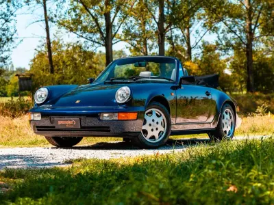Usata Porsche 911 Carrera Cabriolet 250 CV (183 kW) 1991 Nachtblau perlcolor Cabrio