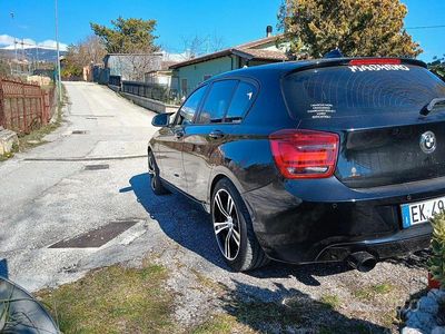Usata BMW 120 Sport Line 240 CV (176 kW) 2011 Nero Utilitaria