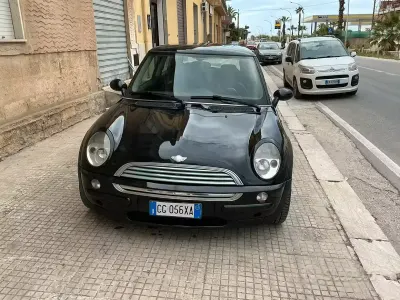Usata Mini One D 75 CV (55 kW) 2003 Nero Utilitaria