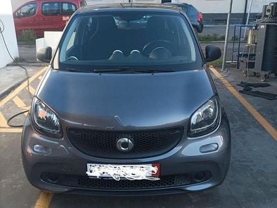 Grigio Usata 2016 Smart ForFour Utilitaria | 8200 €