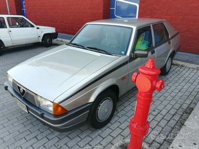 usata Alfa Romeo 75 1.8