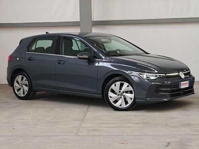 Dolphin grey metallizzatp Usata 2025 VW Golf Style Berlina | 29.990 € (Ottimo prezzo)
