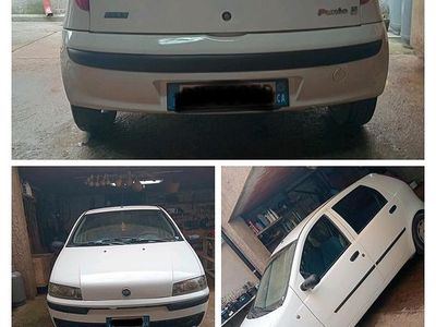 Gebraucht Fiat Punto 80 PS (58 kW) 2002 Weiß Limousine