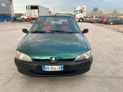 usata Peugeot 106 900 BENZINA - 1999