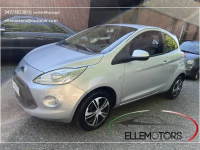 Usata Ford Ka Titanium 69 CV (50 kW) 2012 Argento Utilitaria
