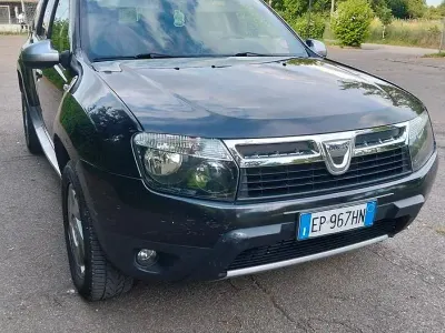Usado Dacia Duster 107 CV (78 kW) 2013 Negro SUV