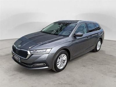 Usata Skoda Octavia Executive 116 CV (85 kW) 2024 Grigio Station wagon