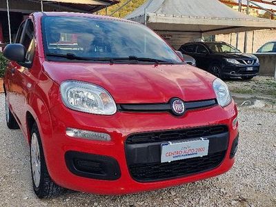 Usata Fiat Panda Easy 69 CV (50 kW) 2017 Rosso Utilitaria