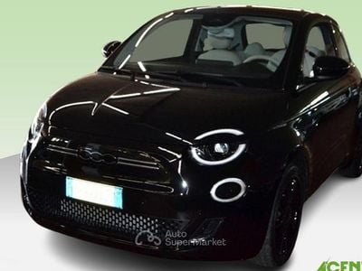 Usata Fiat 500e La Prima 86 kW (118 CV) 2022 Nero SUV