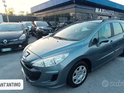 Usata Peugeot 308 93 CV (68 kW) 2011 Grigio Berlina