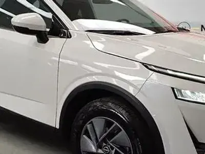 Usata Nissan Qashqai N-Connecta 140 CV (102 kW) 2022 Grigio scuro SUV