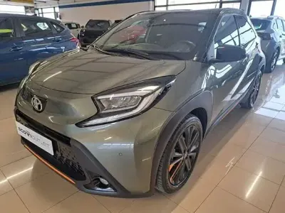 Brugt Toyota Aygo X Lounge 72 HK (52 kW) 2022 Grøn SUV