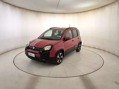 Usata Fiat Panda Cross Cross 69 CV (50 kW) 2025 Rosso Utilitaria