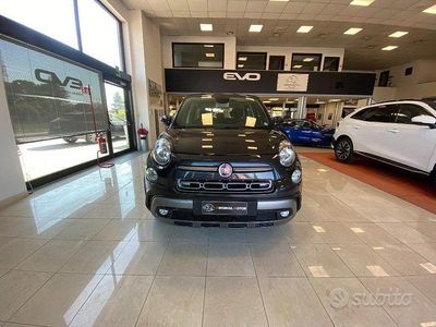 Begagnad Fiat 500L Cross 95 HK (69 kW) 2018 Grå Minibuss