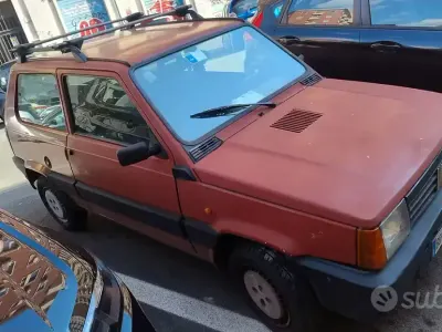 Usata Fiat Panda 39 CV (28 kW) 1999 Rosso Berlina