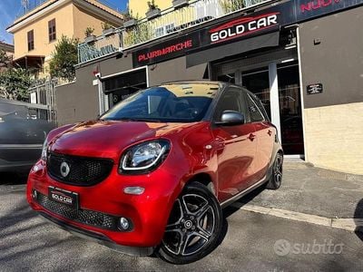 Usata Smart ForFour Prime 89 CV (65 kW) 2016 Rosso Utilitaria
