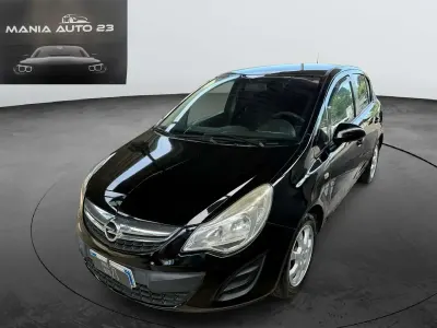 Usata Opel Corsa Edition 95 CV (69 kW) 2013 Nero Utilitaria